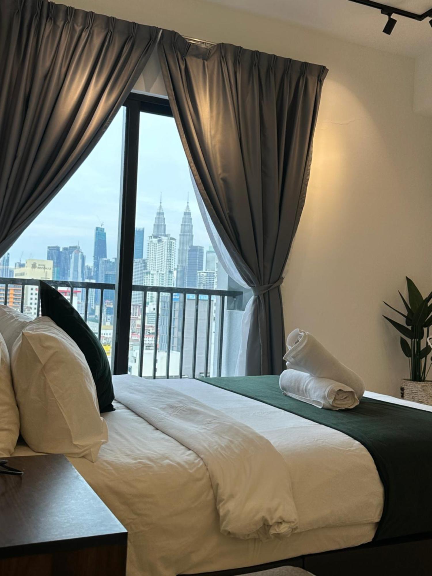 Chamber Klcc * Kuala Lumpur