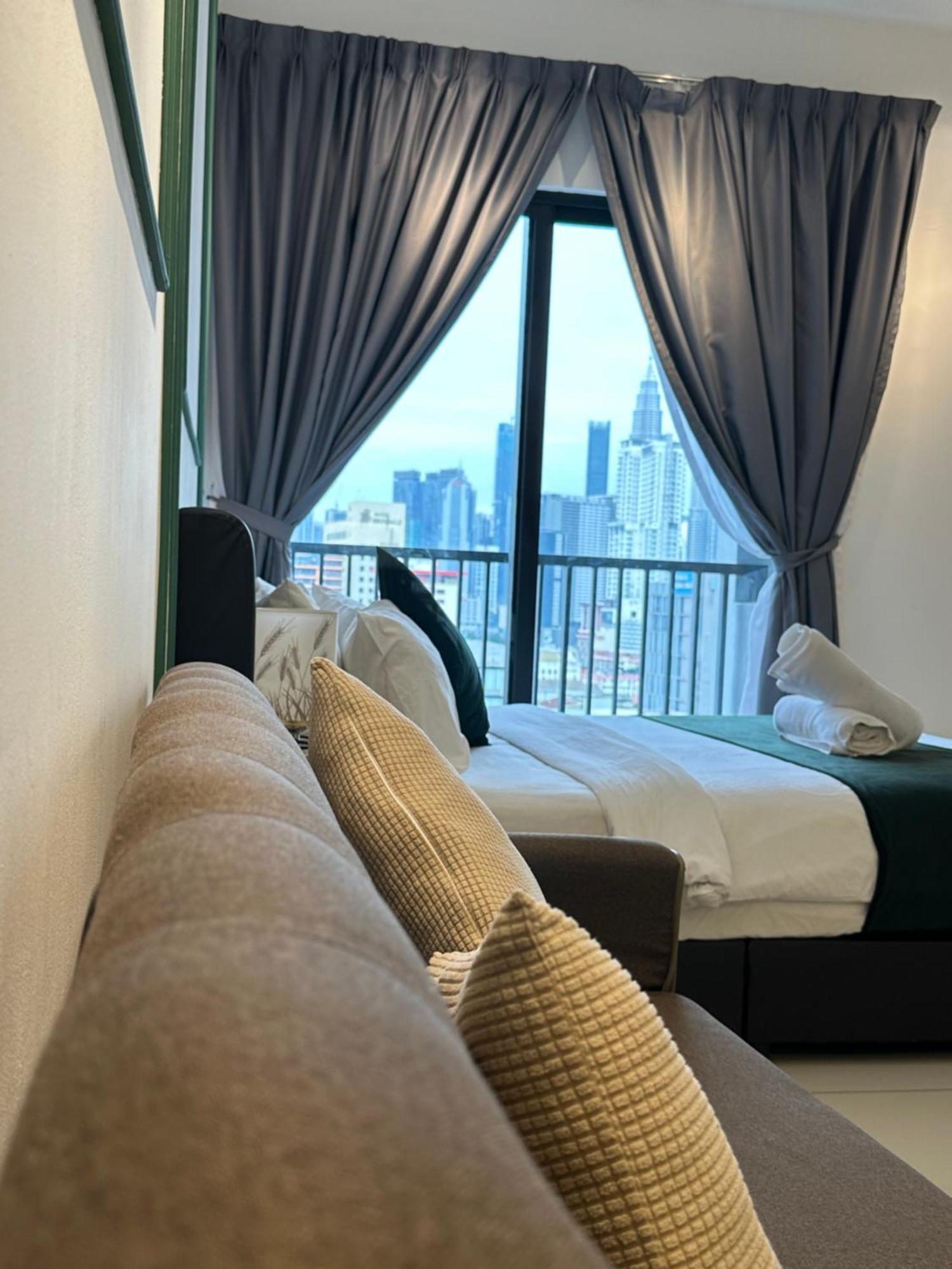 Chamber Klcc Apartment *