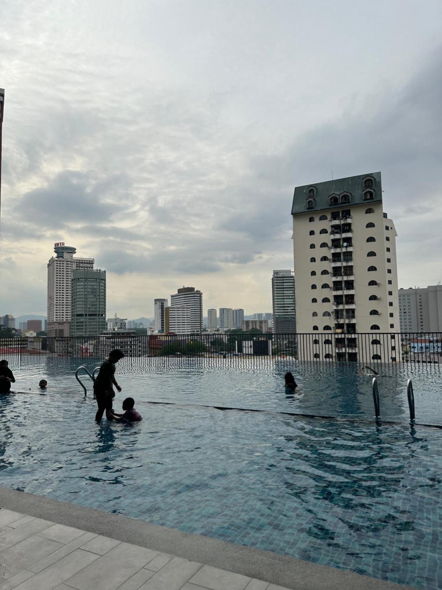 Chamber Klcc * Kuala Lumpur