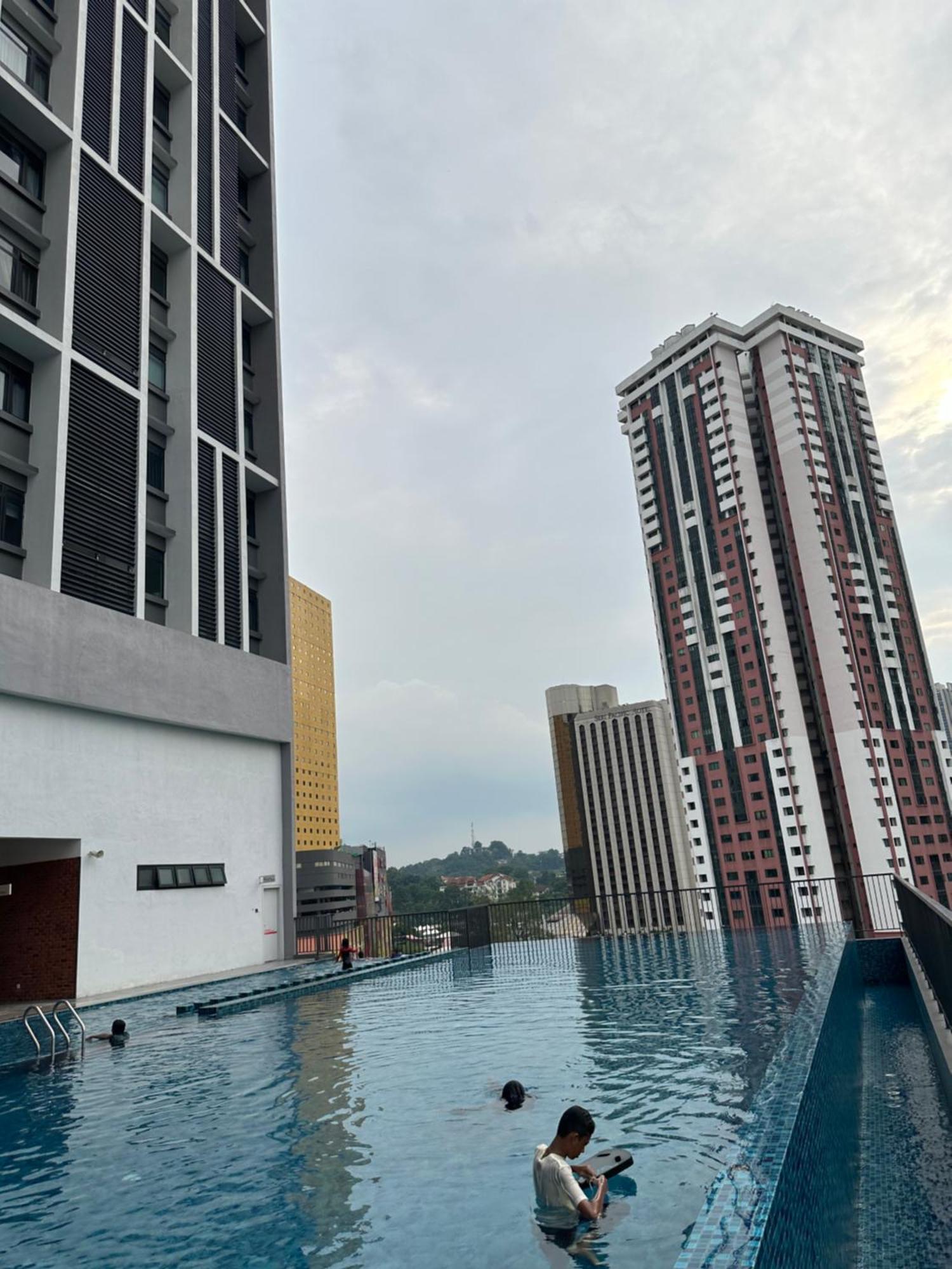 Apartment Chamber Klcc *